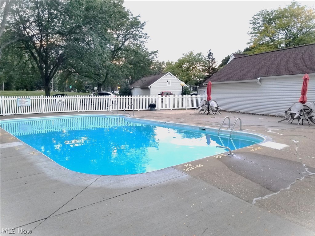 Cherry Ridge Condo - Residential