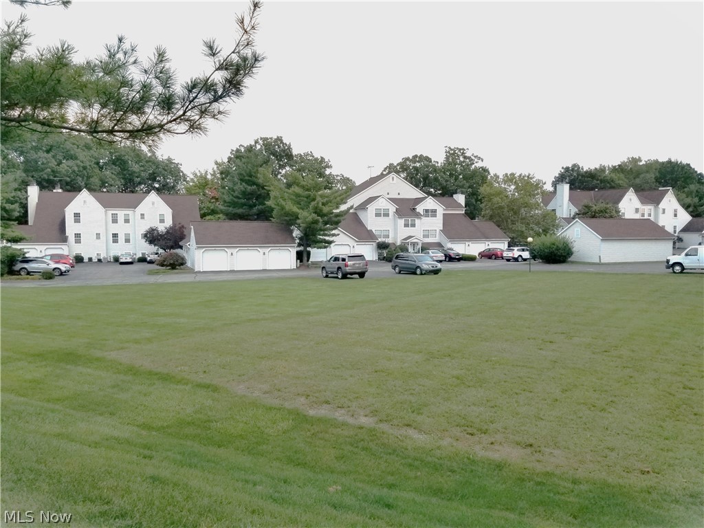 Cherry Ridge Condo - Residential