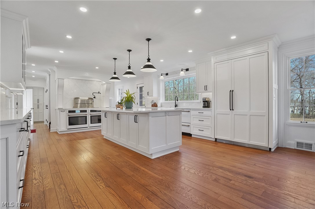 1322 Springhill Lane NE