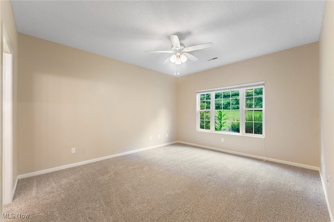 Cross Crk Condos - Residential