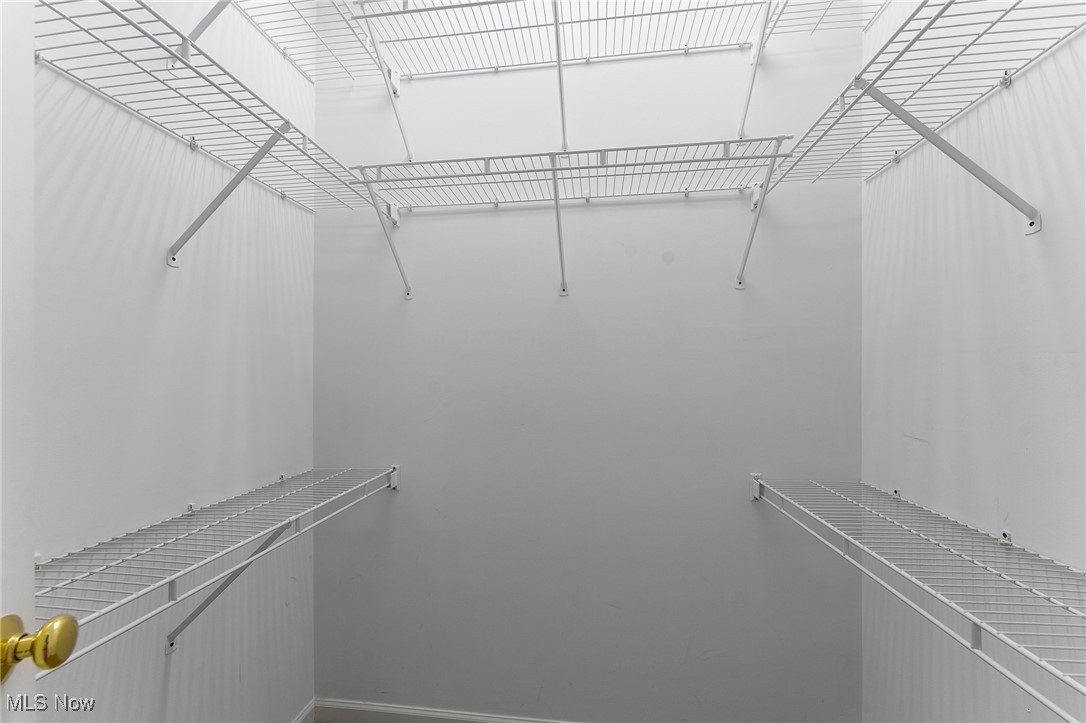 Cross Crk Condos - Residential