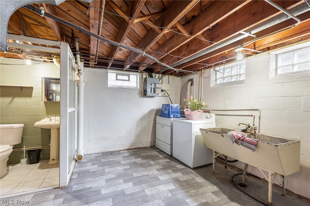 Basilio Imbrigiottas - Residential