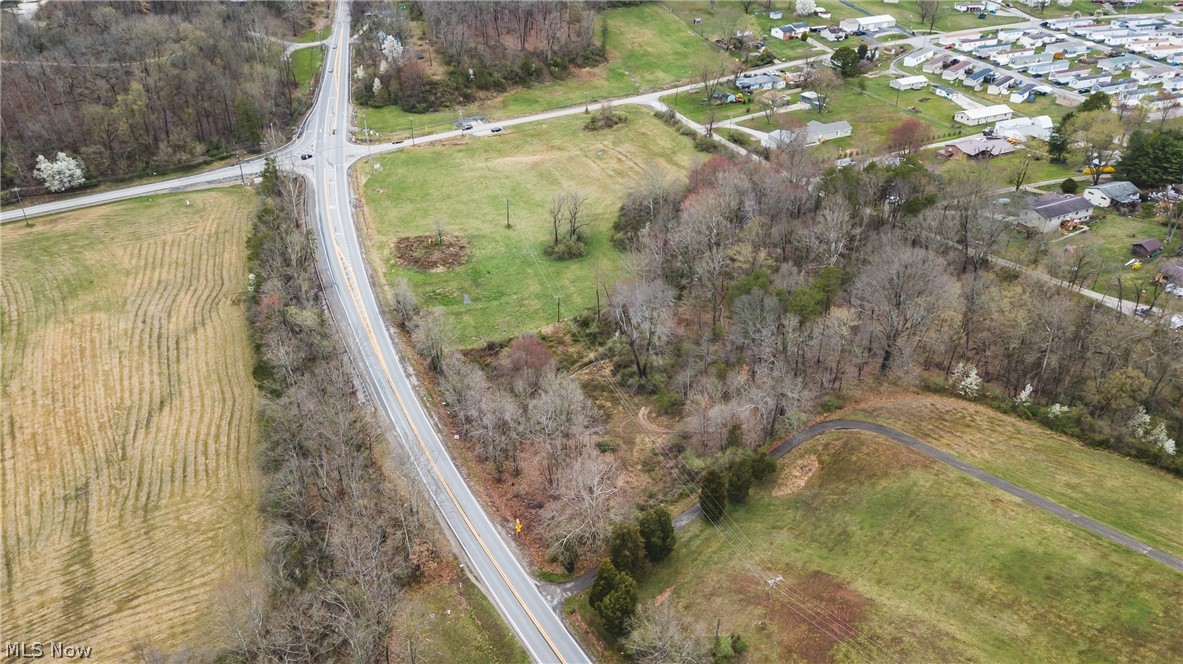 Route 47 Road, Davisville, West Virginia image 2