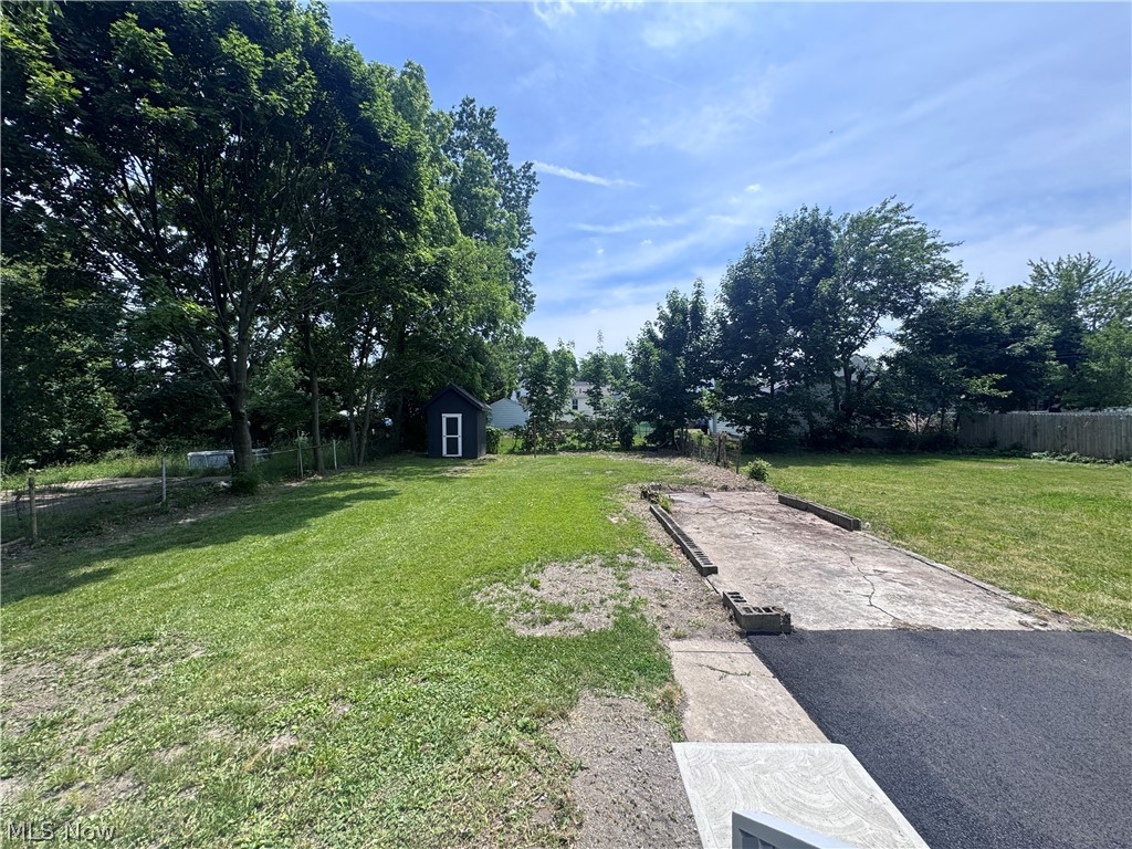 120 E 32nd Street