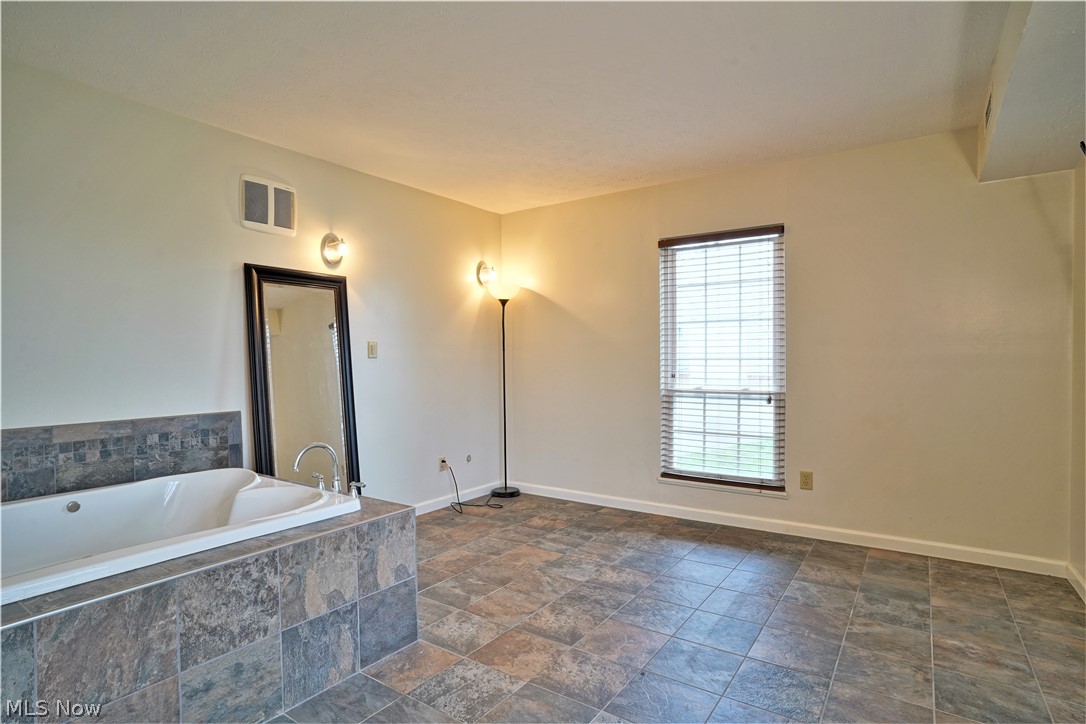 Independence Place South Condo - Residential