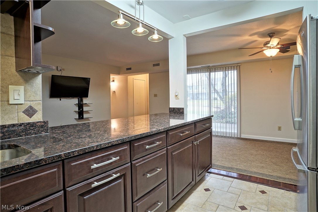 Independence Place South Condo - Residential