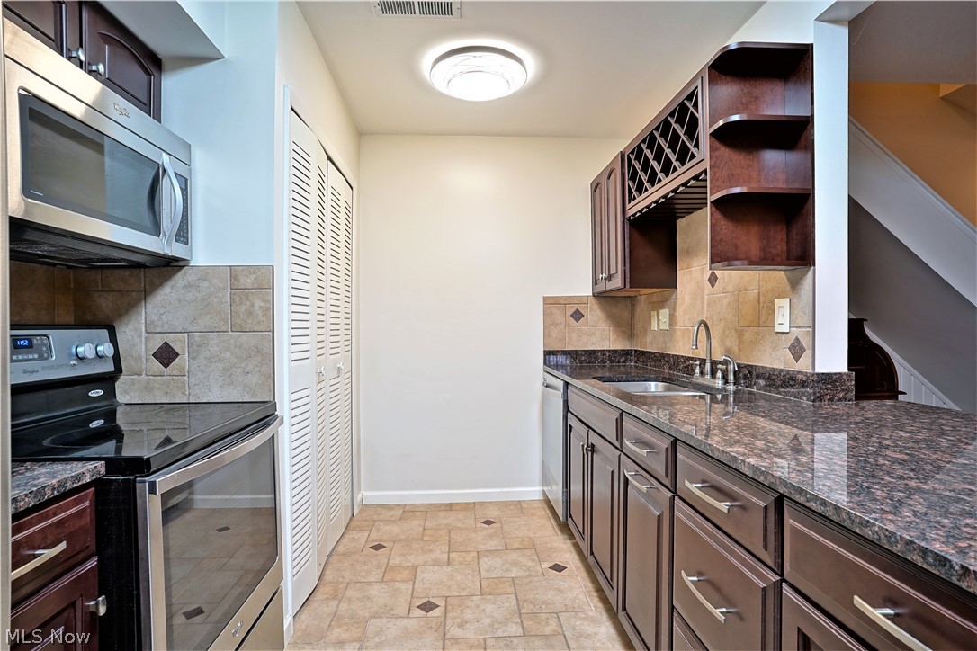Independence Place South Condo - Residential