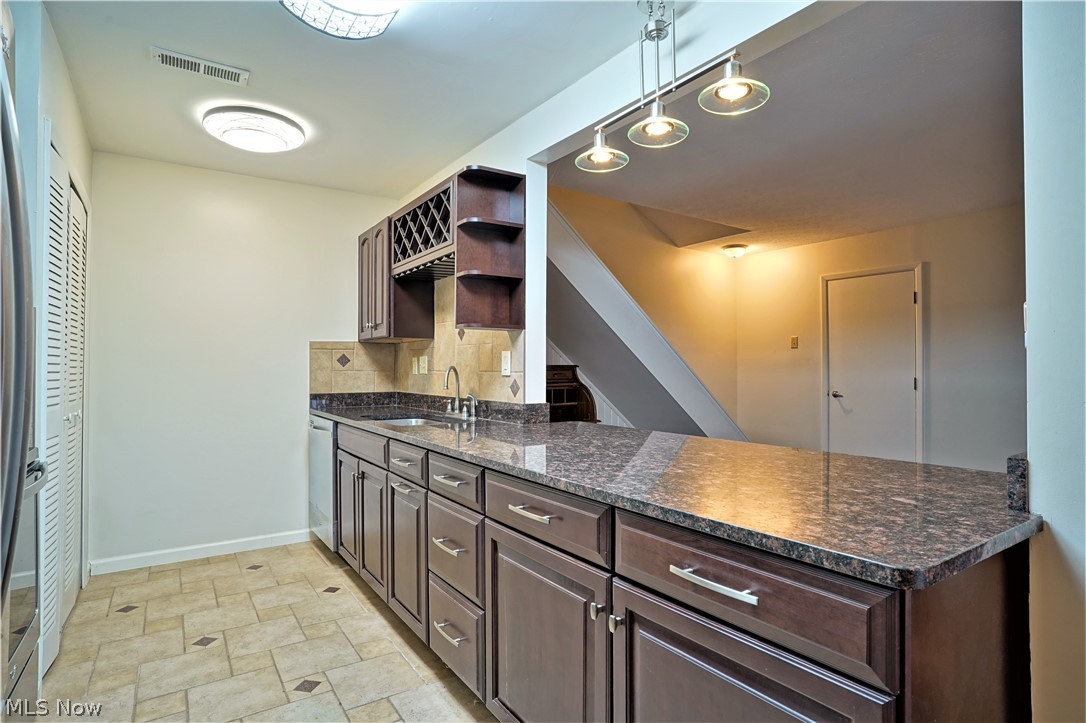 Independence Place South Condo - Residential