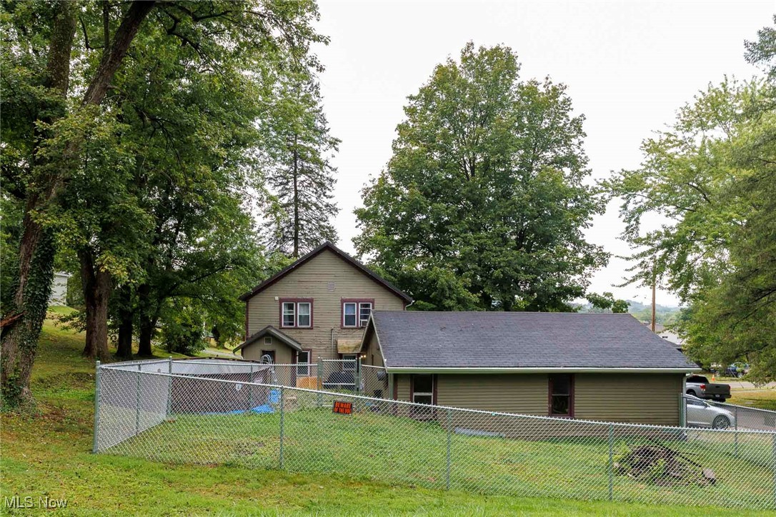 Dennison, Ohio 44621, United States, 3 Bedrooms Bedrooms, ,2 BathroomsBathrooms,Residential,Active,213944