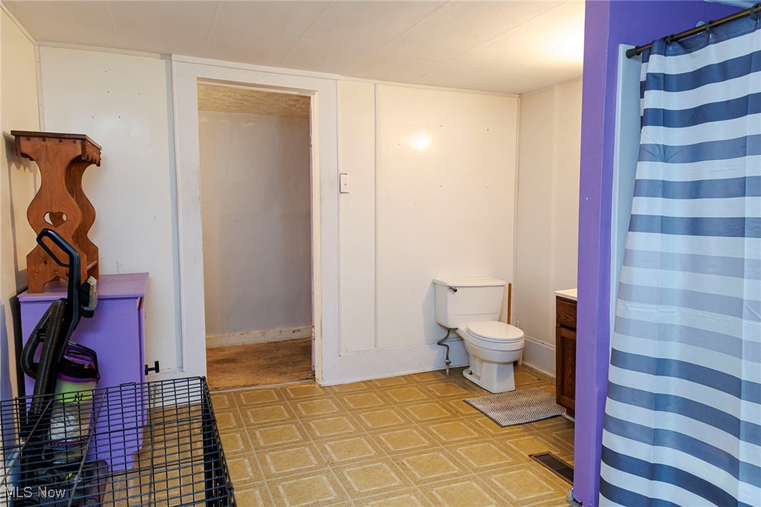 Dennison, Ohio 44621, United States, 3 Bedrooms Bedrooms, ,2 BathroomsBathrooms,Residential,Active,213944