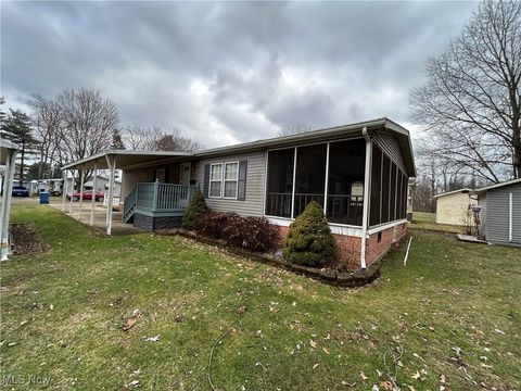 238 C Street SW, Navarre, OH 44662 - MLS#: 5096795