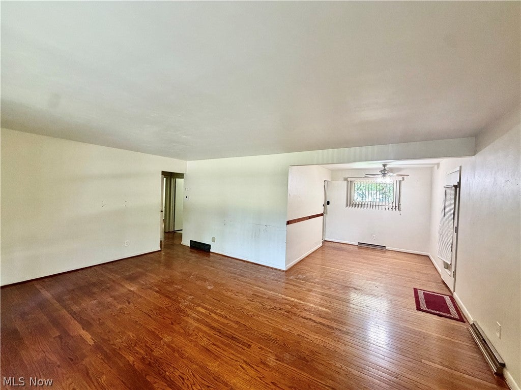 Photo of 63 W Nineth St. Street, Newton Falls, OH 44444 (MLS # 5224149)