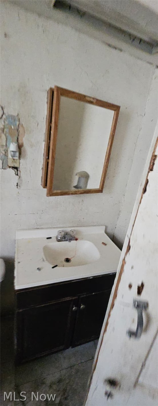 Euclid-Hayden Allotment/O G De - Residential Income