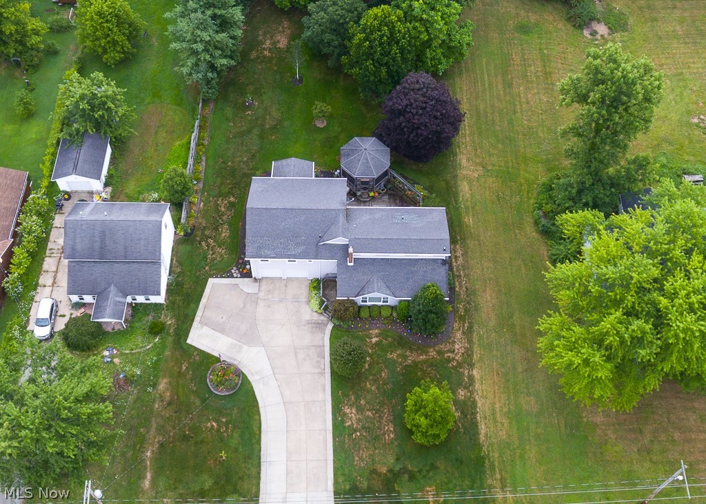 Burton Lakes - Residential