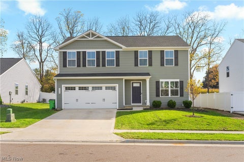 Photo of 1860 Heron Creek Street NW, Massillon, OH 44647 (MLS # 5256216)