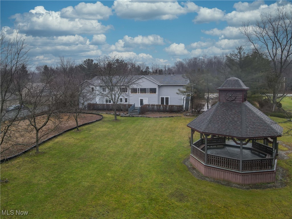 Chagrin Falls, Ohio 44023, United States, ,Commercial,Pending,21026