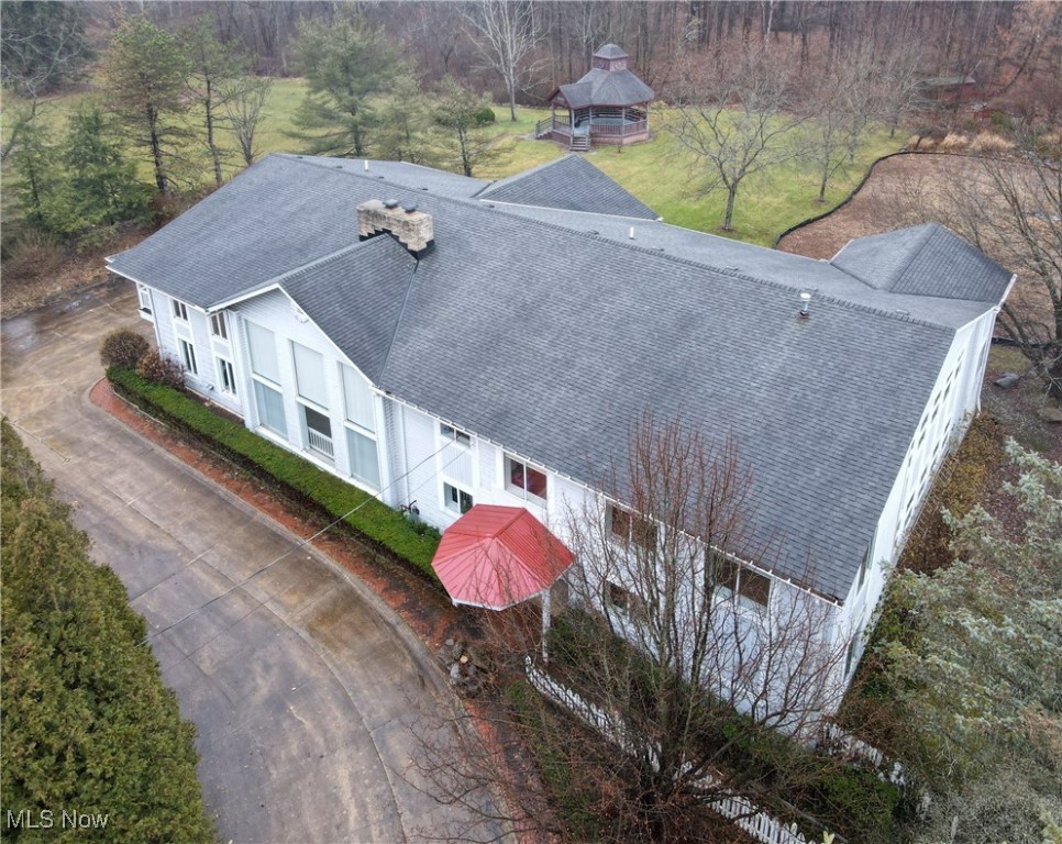 Chagrin Falls, Ohio 44023, United States, ,Commercial,Pending,21026