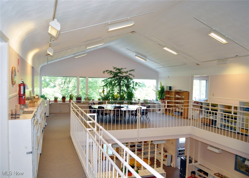 Chagrin Falls, Ohio 44023, United States, ,Commercial,Pending,21026