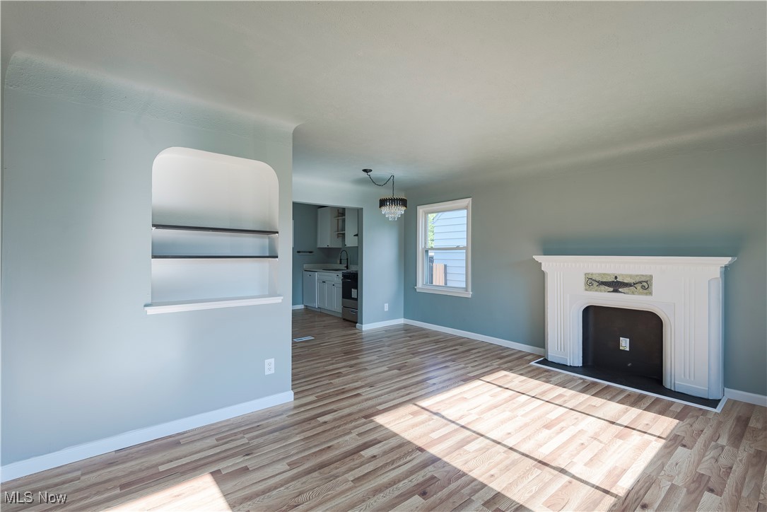 5413 Hollywood Avenue, Maple Heights, Ohio image 3