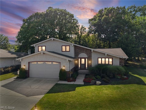 Homes For Sale - 7288 Rita Drive<br/> Independence, OH 44131