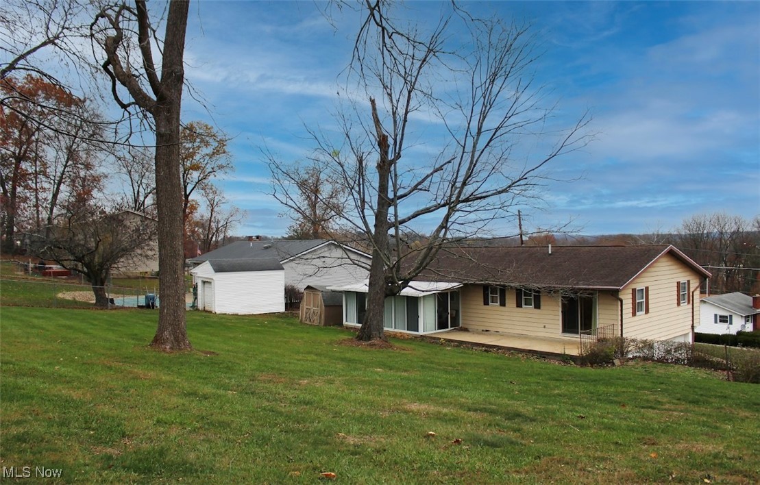 3208 Lakewood Drive, Zanesville, Ohio image 31