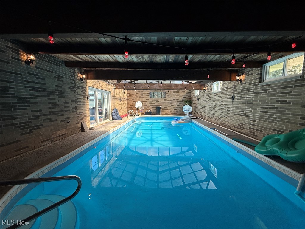 Overlook 01 - Residential