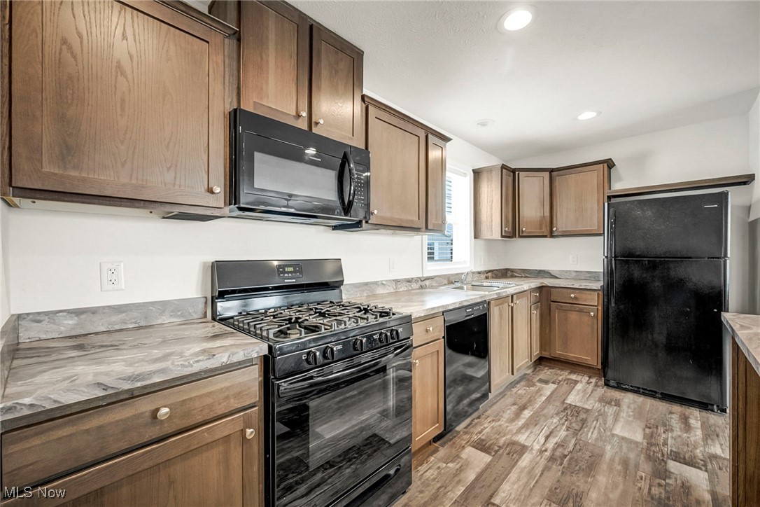 Pikewood Manor MHP - Residential