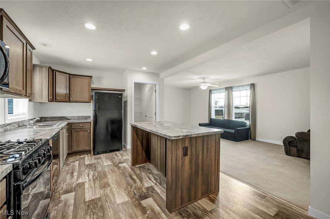 Pikewood Manor MHP - Residential