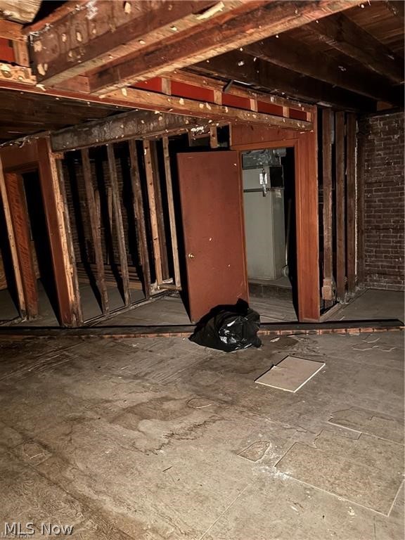 Cleveland - Commercial Sale