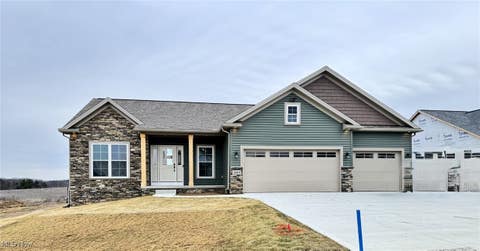 Photo for 2411 Ledgestone Drive NW