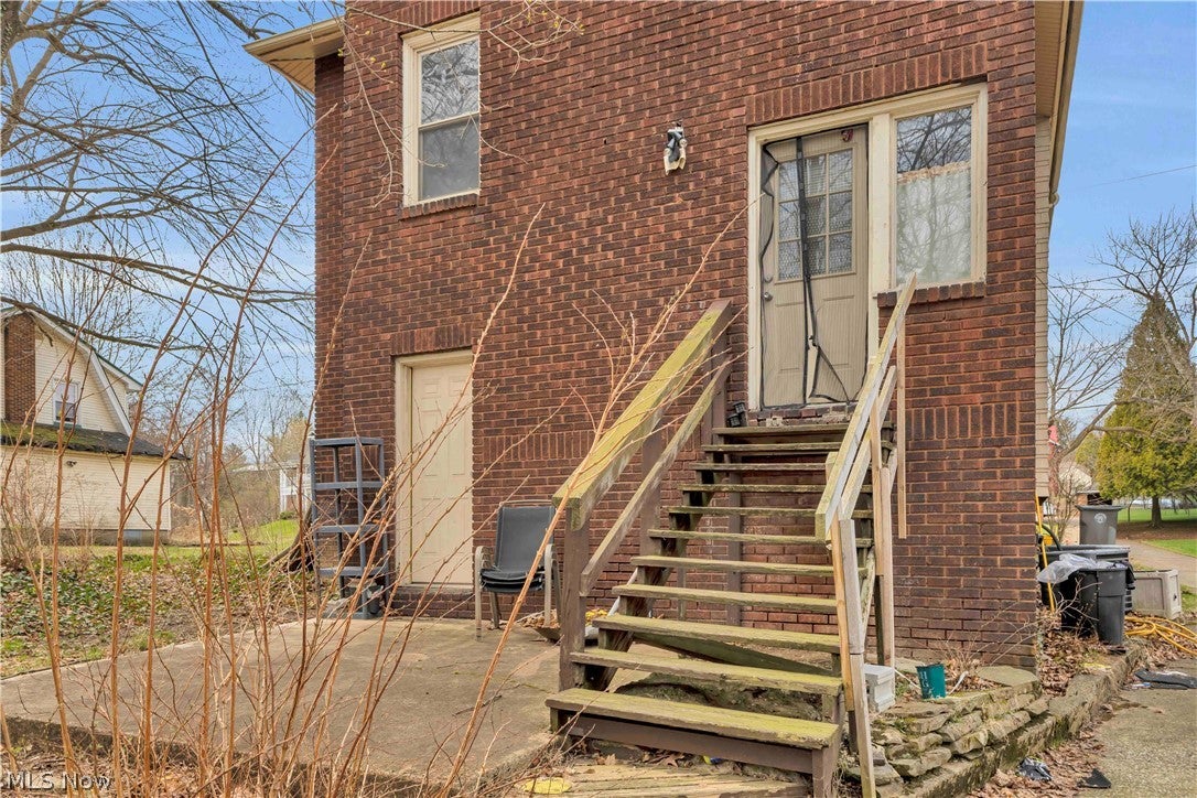 2417-2419 Elm Street