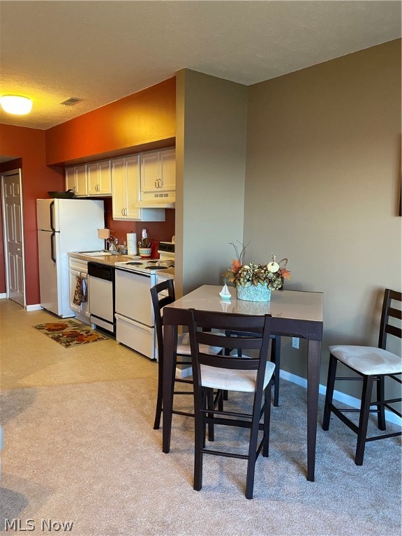 Saybrook Beach Club - Residential