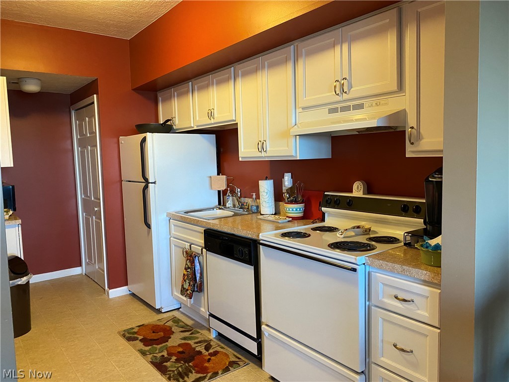 Saybrook Beach Club - Residential