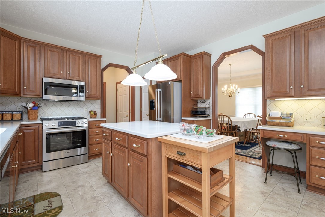 Forest Mdws 01 - Residential