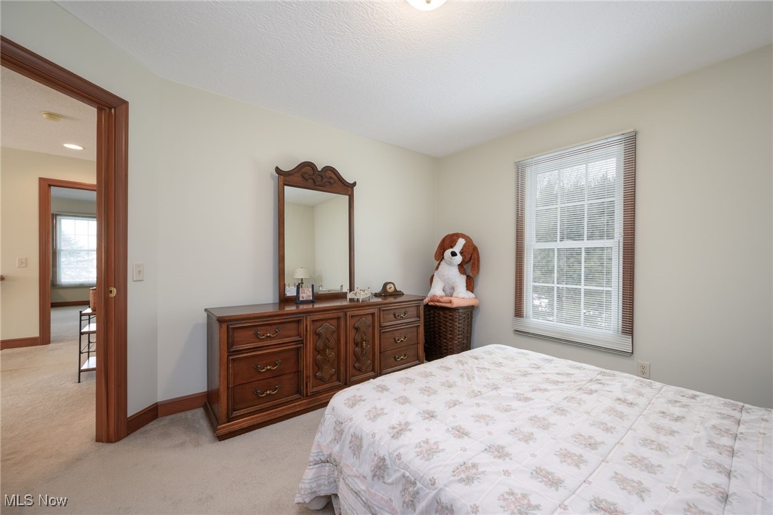 Forest Mdws 01 - Residential