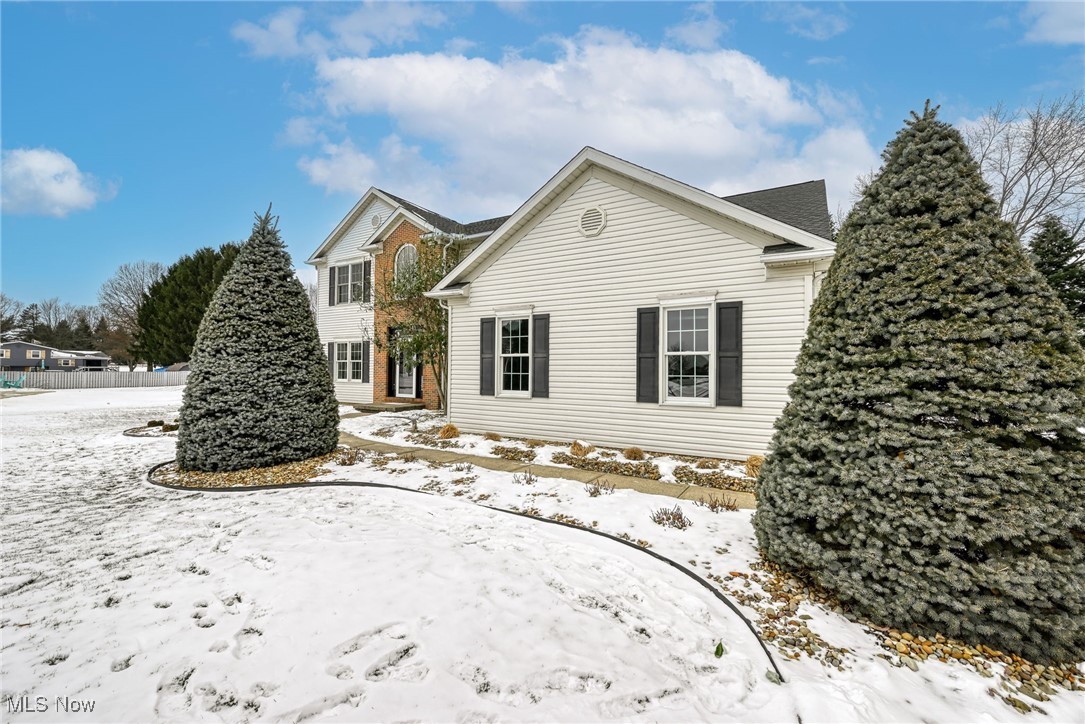 Forest Mdws 01 - Residential