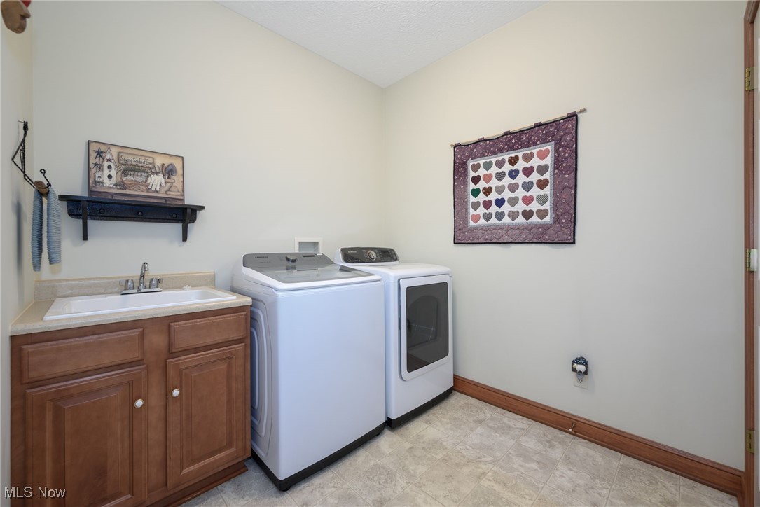 Forest Mdws 01 - Residential