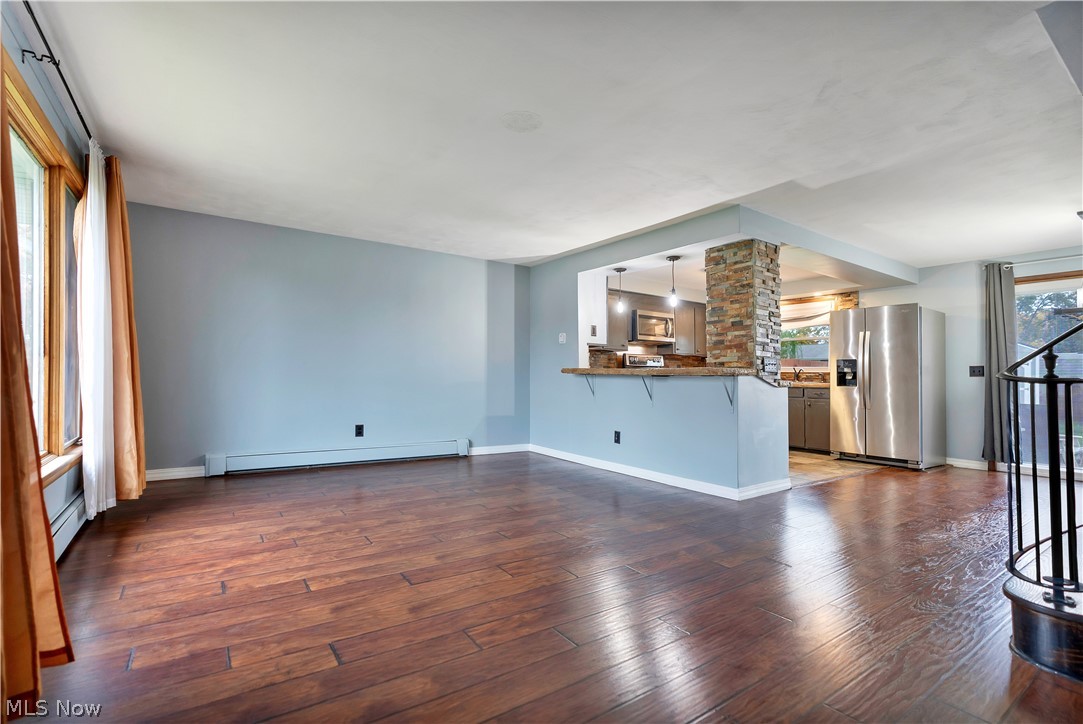 1227 33rd Street NE