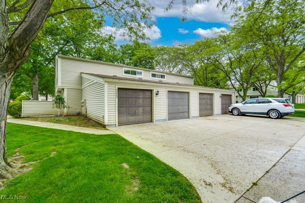 3265 Bay Landing Drive