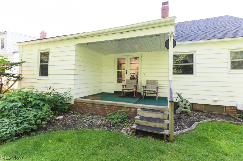 William T Arnos Belvoir-Bayard - Residential