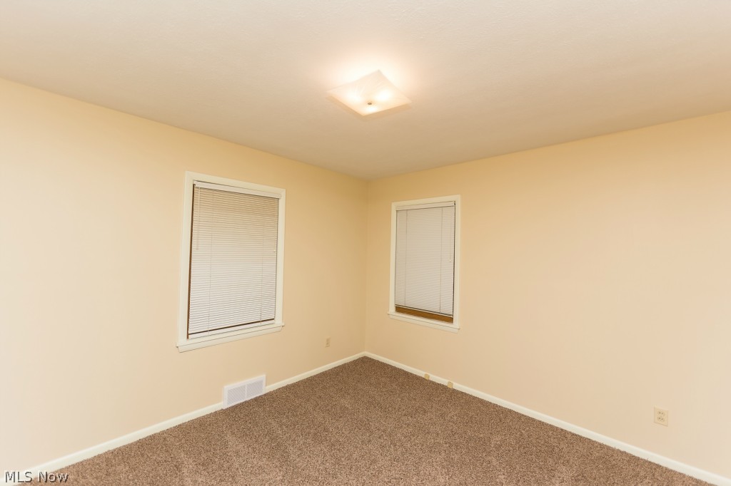 William T Arnos Belvoir-Bayard - Residential