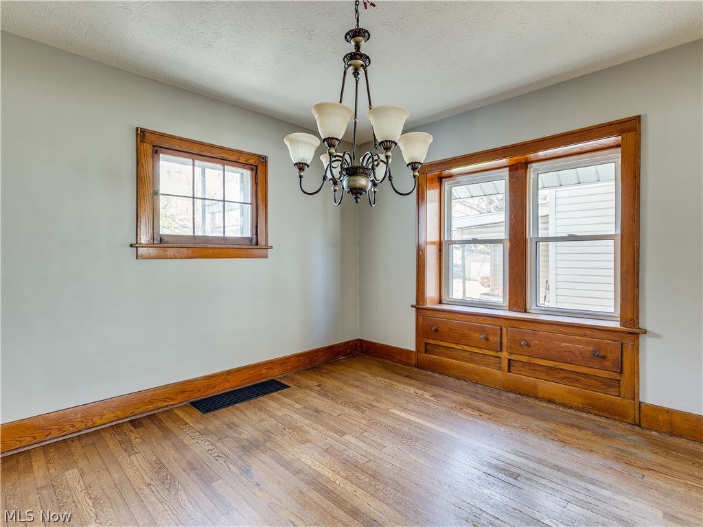 Mccourt - Residential Lease