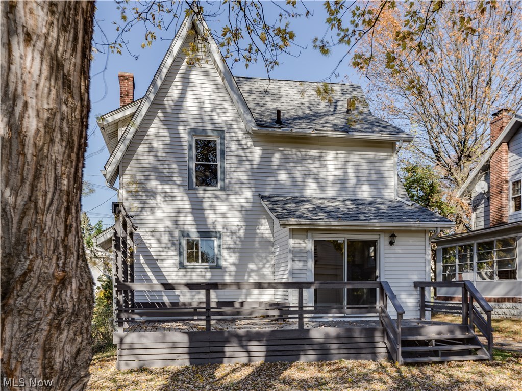 Mccourt - Residential Lease