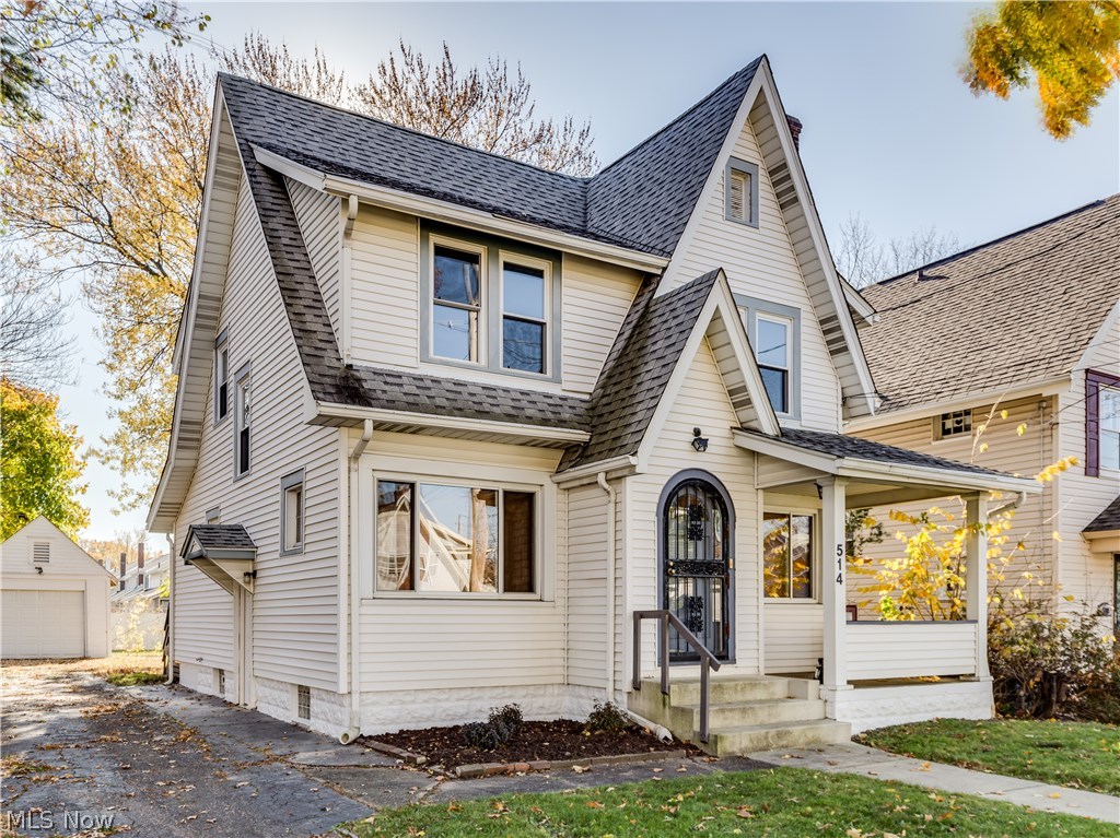 Mccourt - Residential Lease