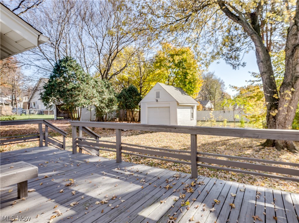 Mccourt - Residential Lease