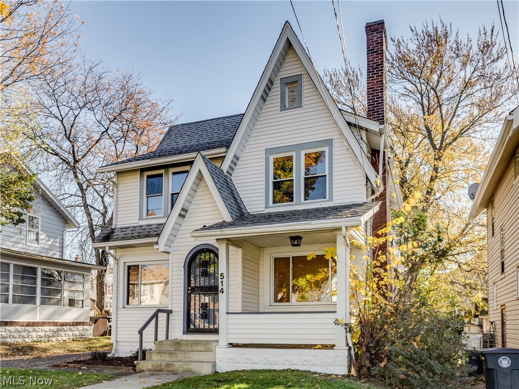 Mccourt - Residential Lease