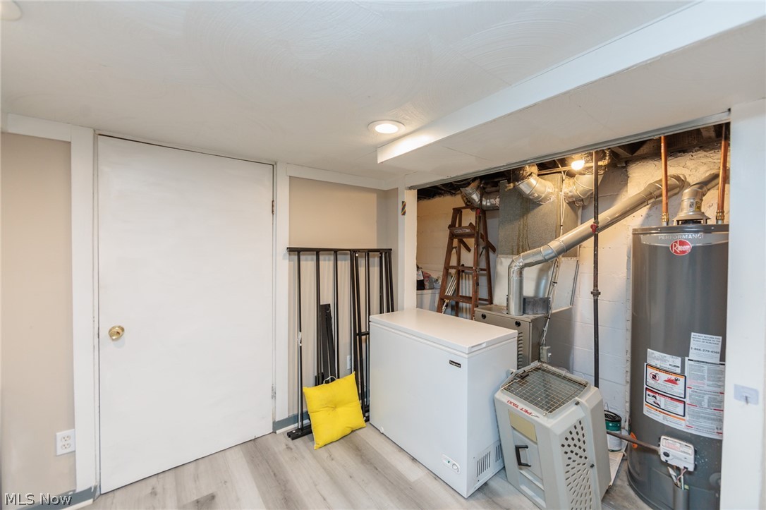 George P & Matilda Henrys - Residential Lease