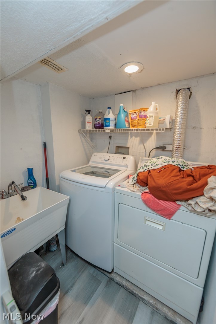 George P & Matilda Henrys - Residential Lease