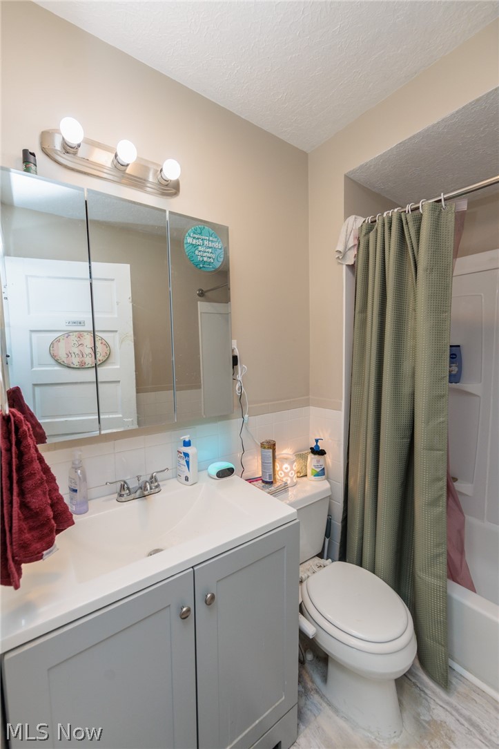 George P & Matilda Henrys - Residential Lease