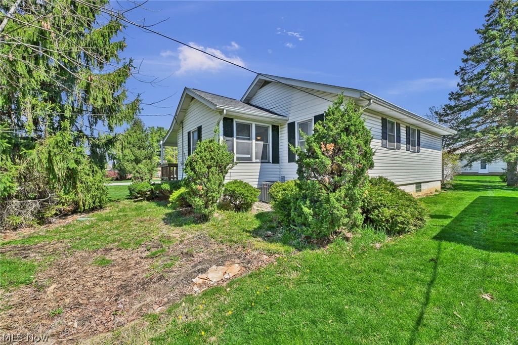 Photo of 8581 Webster Road, Strongsville, OH 44136 (MLS # 5201341)